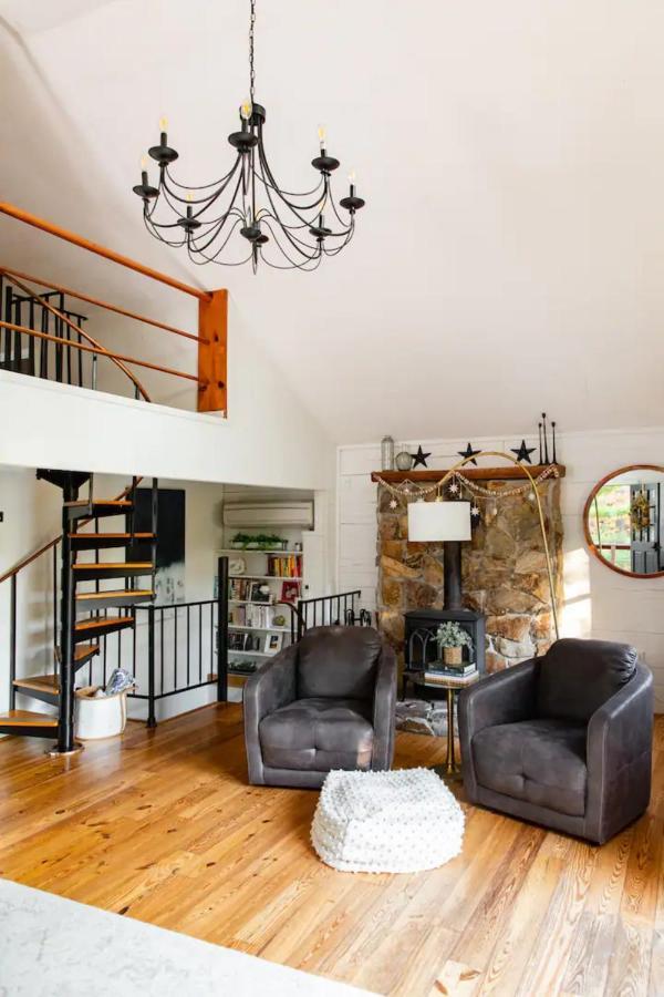 Hot Tub Charming & Chic Mountain Gem On Sleepy Creek Villa Berkeley Springs Ngoại thất bức ảnh