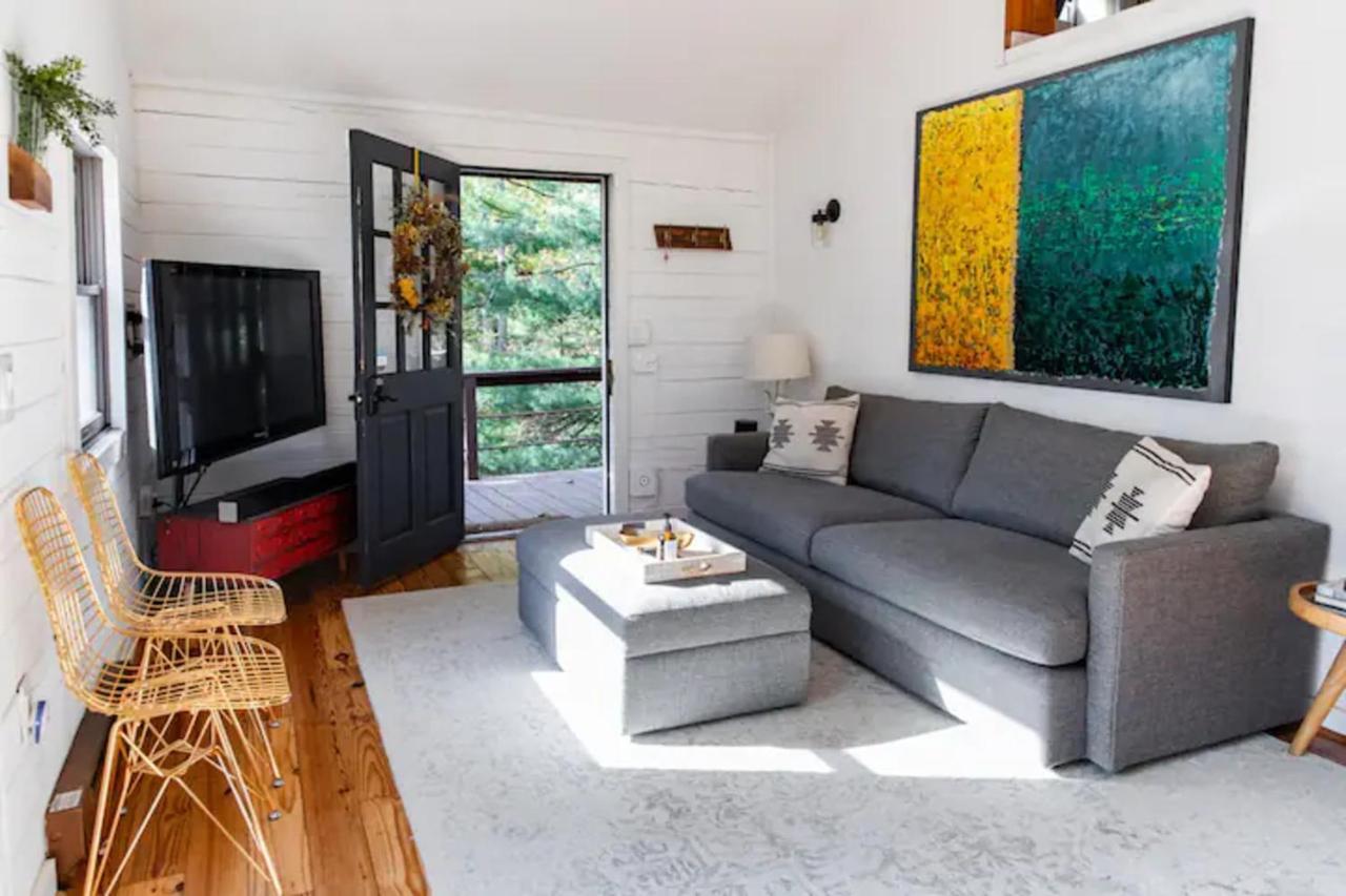 Hot Tub Charming & Chic Mountain Gem On Sleepy Creek Villa Berkeley Springs Ngoại thất bức ảnh